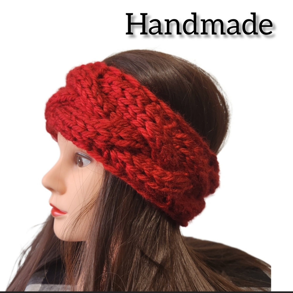 KNITTED BRAID HEADBAND ONE SIZE ADULT. RED. NEW EARWARMER